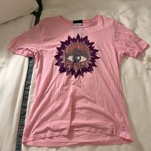 Delfi Pink Graphic tee